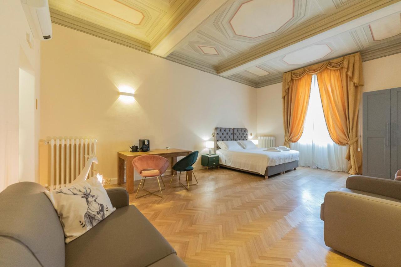 Aldrovandi Luxury Suites And Apartment Bologna Exterior photo