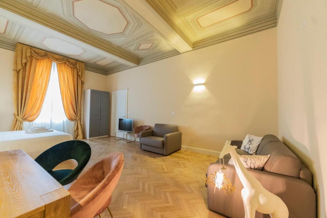 Aldrovandi Luxury Suites And Apartment Bologna Exterior photo